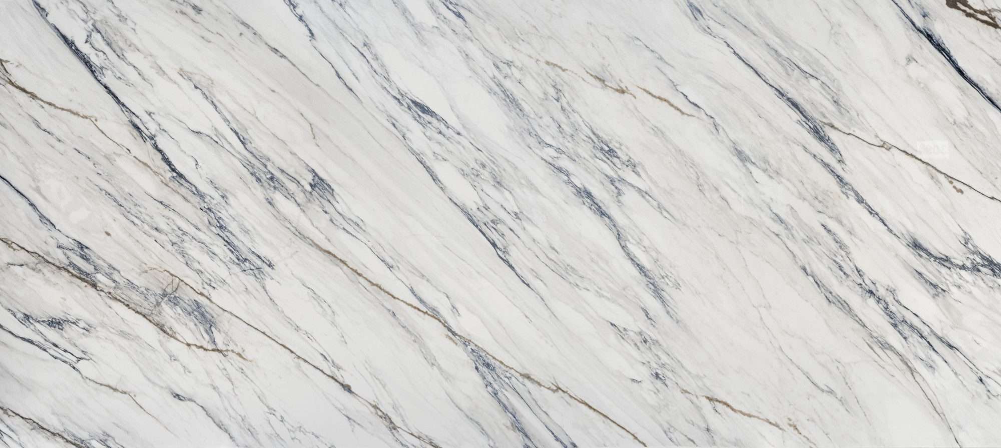 Trance Porcelain surface close up in white with layered grey veining and subtle beige tones
